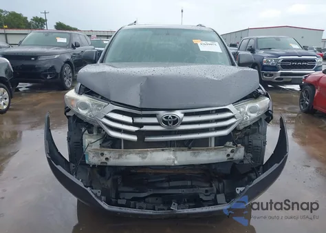 2011 Toyota Highlander Se V6 z USA, uszkodzony, nr VIN 5TDBK3EH0BS070116